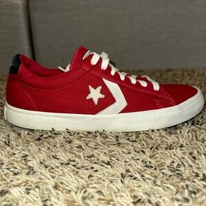 Converse Men's Size 9.5M  El Distrito 2.0 OX Canvas Low Top Sneaker Red Lace Up